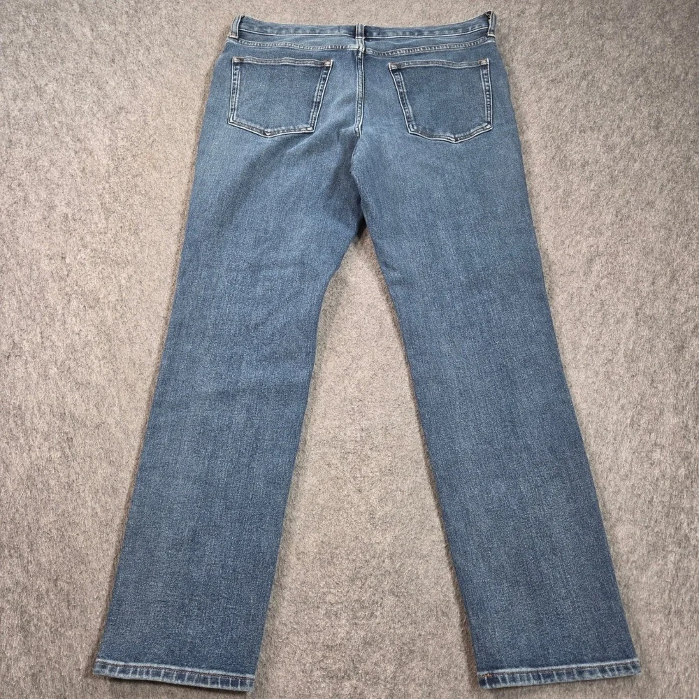 Everlane Uniform Jeans Mens Blue 33x28 (tag 33x30) Slim Stretch Medium Wash